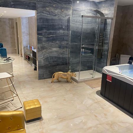 Appartamento Golden Junior - Jacuzzi Rouen Esterno foto
